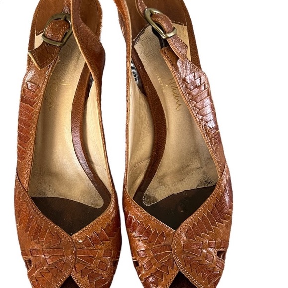 Cole Haan Brown Leather Retro Style Slingback Platform Heels size 8.5 - Picture 2 of 7